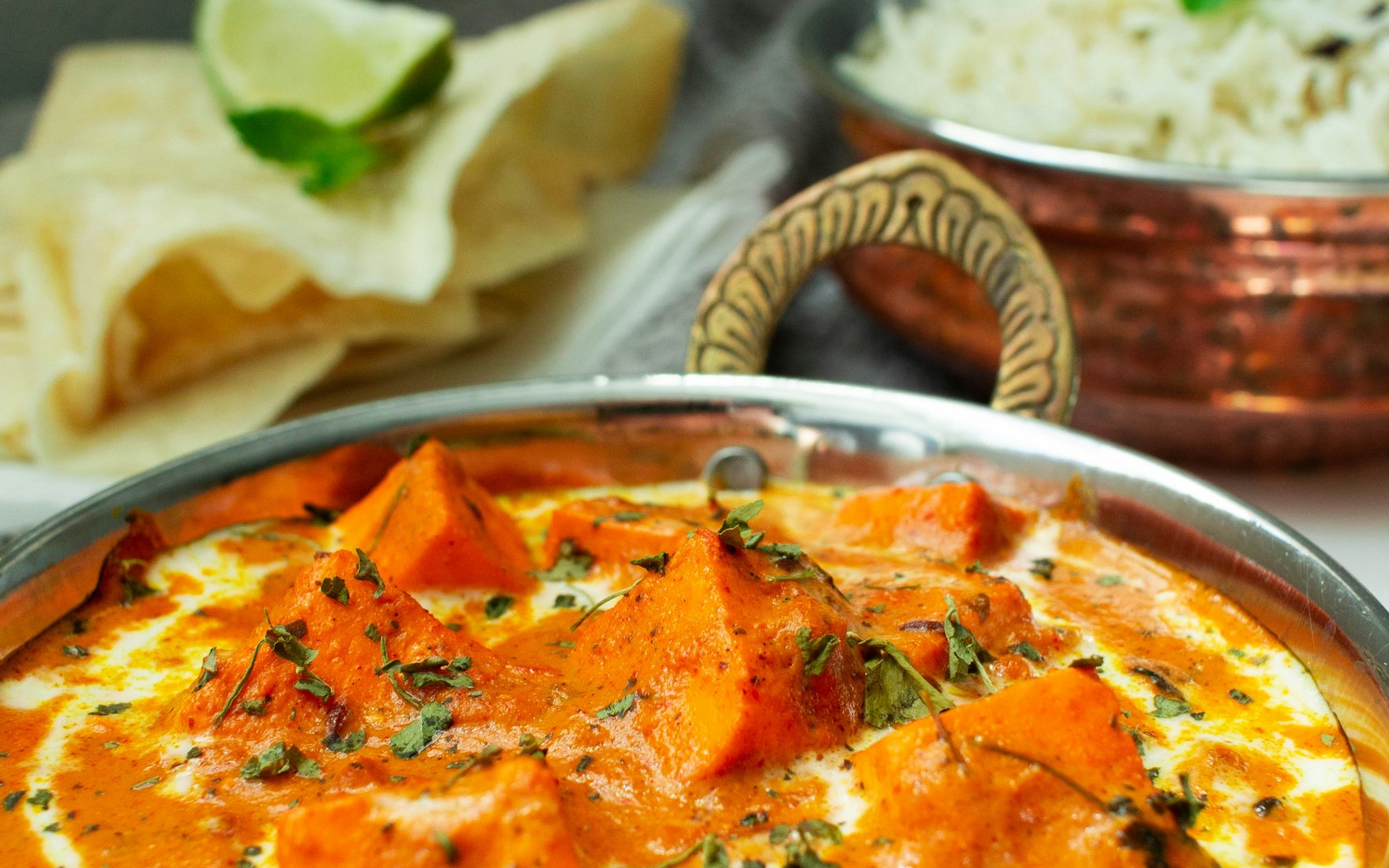 Paneer in een koperen kadai